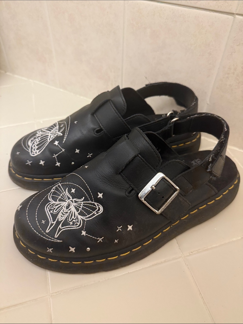 Dr. Martens JORGE II Celestial Moth Embroidered Mules